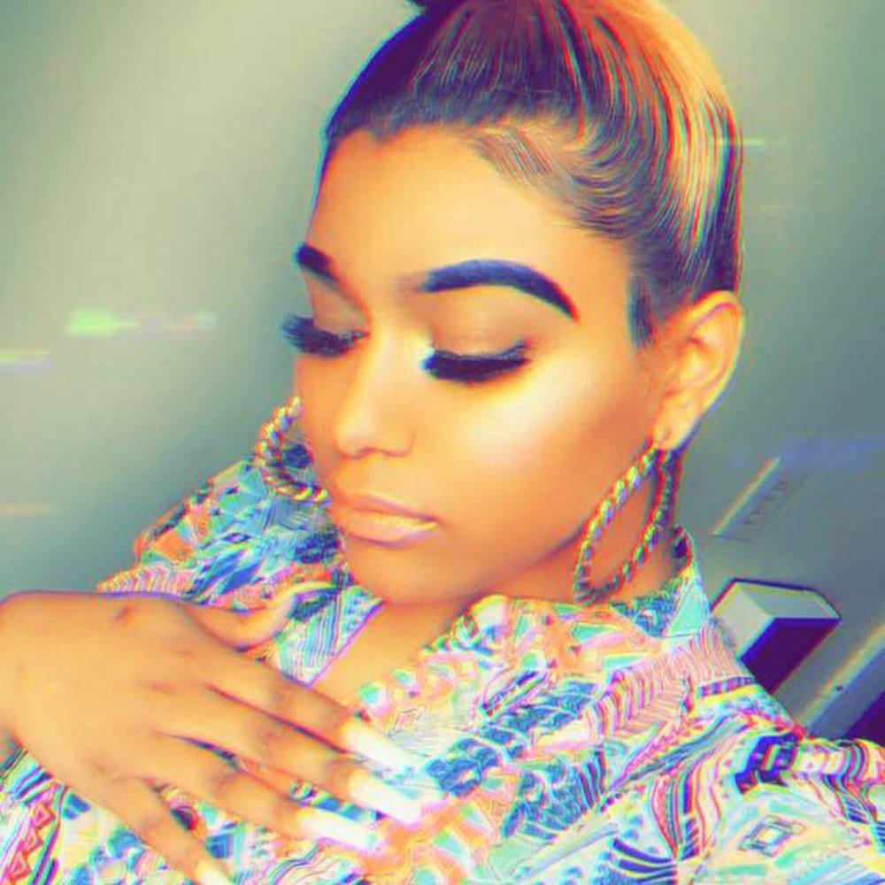 Meet your Posher, Layshia